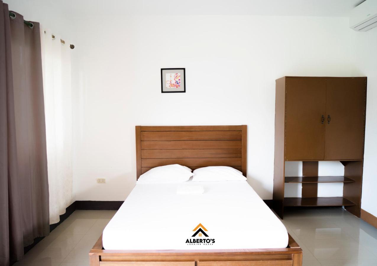 Alberto'S Lodging House Mariveles Buitenkant foto